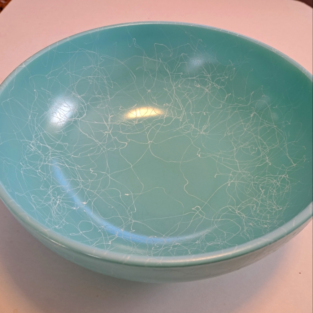 Hazel-Atlas Drizzle Spaghetti String 10" mixing / serving bowl